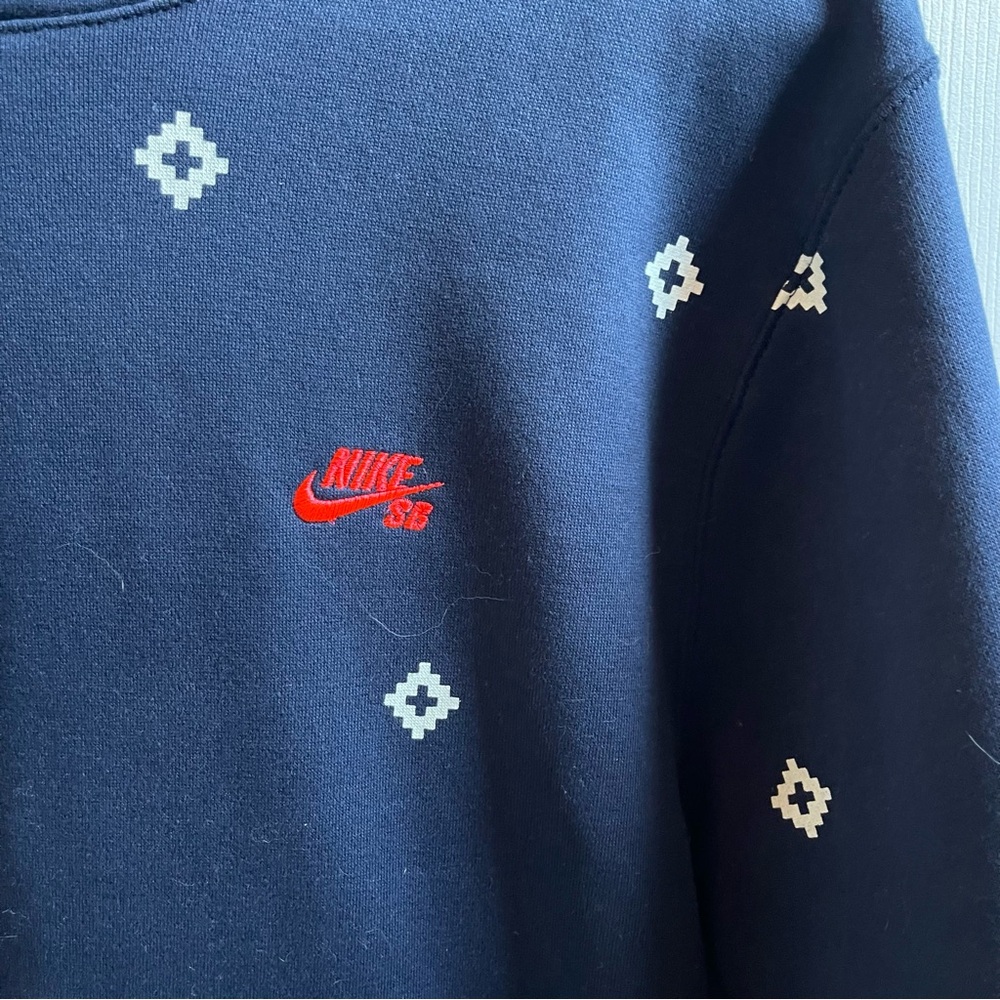 Men’s Nike SB Hoodie Size Large - Picture 4 of 5